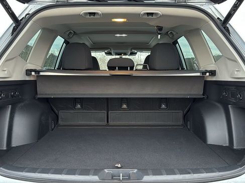 Certified 2023 Subaru Forester Premium image 28