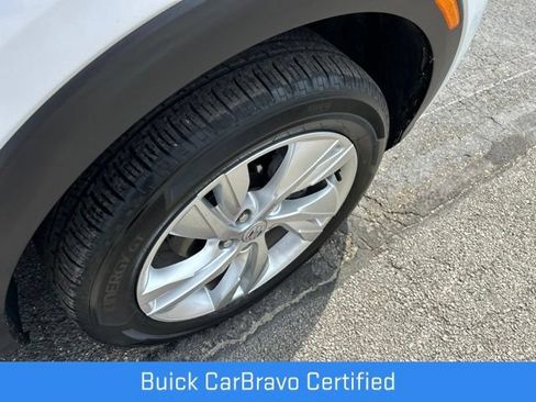 Certified 2025 Buick Encore GX Preferred AWD/4WD image 20