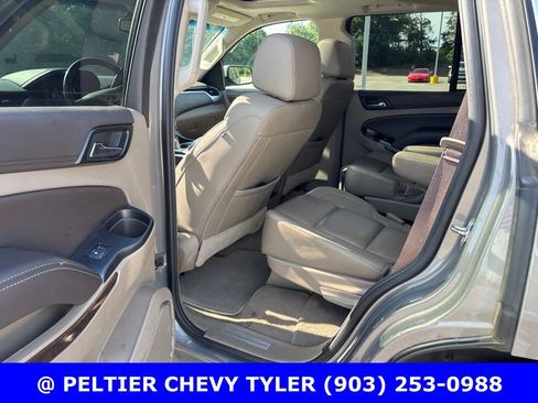 Used 2019 Chevrolet Tahoe LT RWD image 17