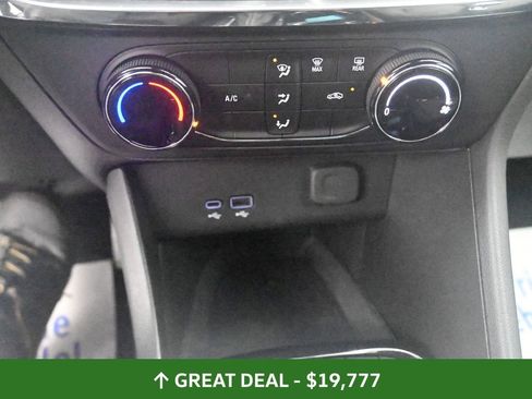 Used 2025 Buick Encore GX Preferred image 33