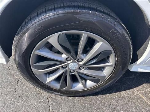 Certified 2022 Buick Encore GX Essence w/ Experience Buick Package image 34