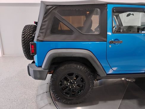 Used 2015 Jeep Wrangler Sport AWD/4WD image 68