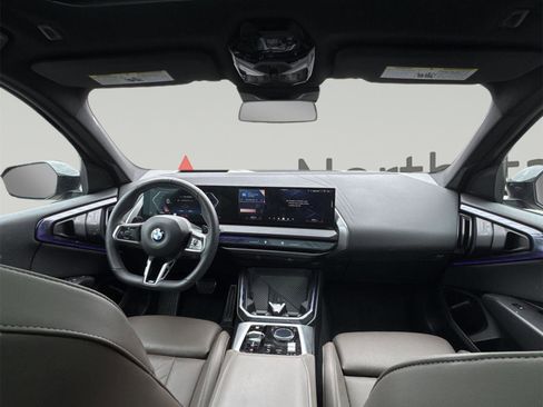 Used 2025 BMW X3 xDrive30i image 32