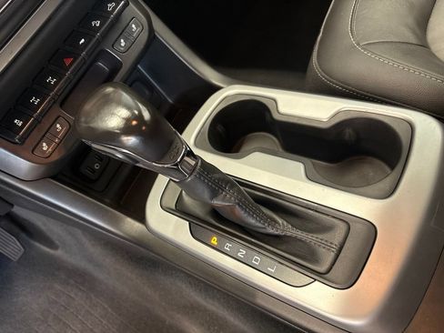 Used 2022 Chevrolet Colorado ZR2 w/ Colorado ZR2 Bison Edition AWD/4WD image 16