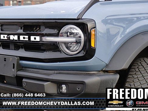 Used 2024 Ford Bronco Outer Banks image 6