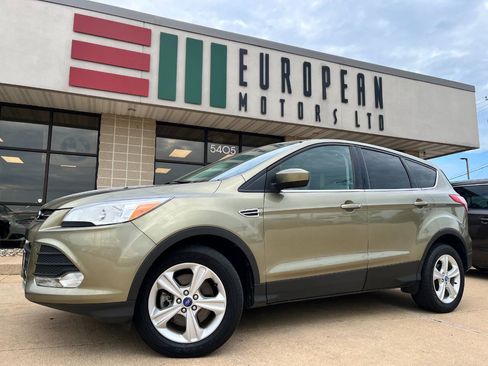 Used 2013 Ford Escape SE AWD/4WD image 1