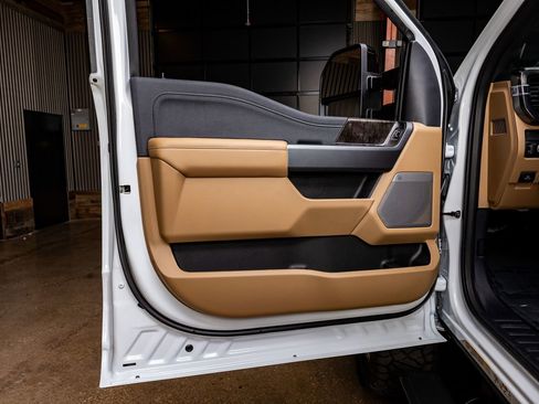 Used 2026 Ford F450 Lariat image 36