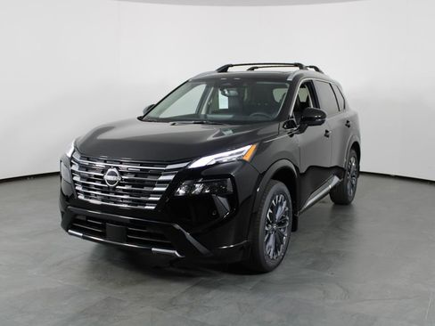 New 2026 Nissan Rogue Platinum w/ Platinum Premium Package AWD/4WD image 2