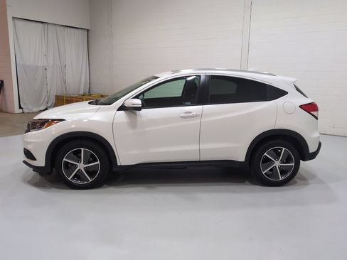 Used 2022 Honda HR-V EX image 6