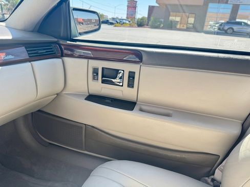 Used 1996 Cadillac Seville SLS image 39