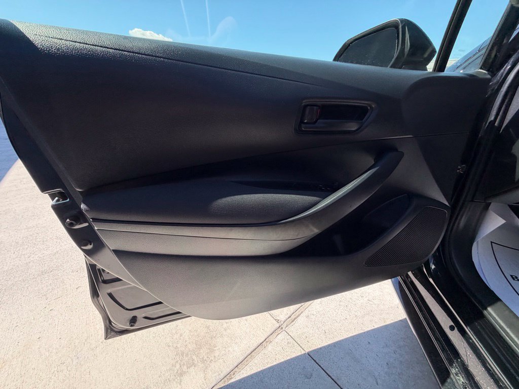 Used 2024 Toyota Corolla LE AWD/4WD image 12