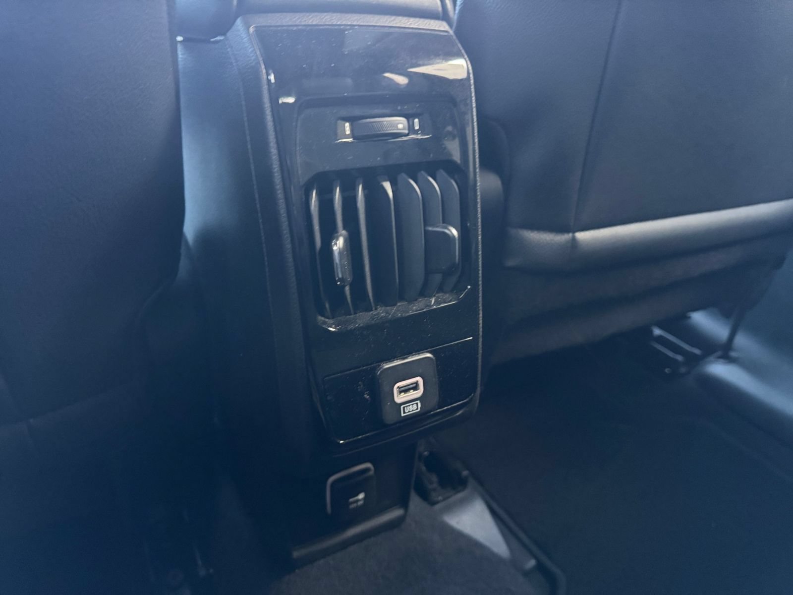 Used 2025 Jeep Compass Limited AWD/4WD image 22