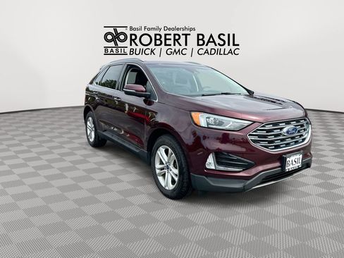 Used 2019 Ford Edge SEL w/ Equipment Group 201A AWD/4WD image 2