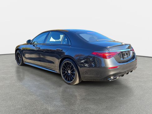 Certified 2025 Mercedes-Benz S 580 4MATIC Sedan image 7