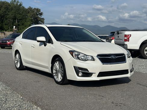 Used 2015 Subaru Impreza 2.0i Premium AWD/4WD image 1