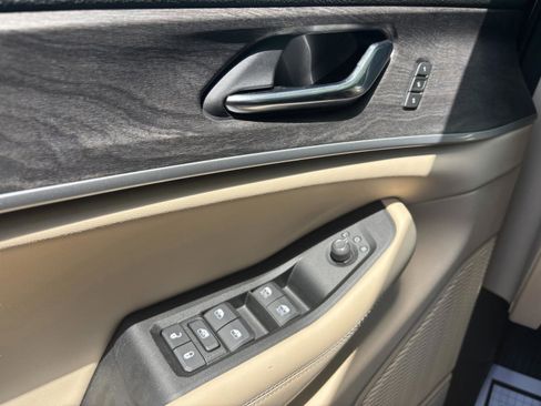 Used 2024 Jeep Grand Cherokee L Limited w/ Luxury Tech Group II image 21