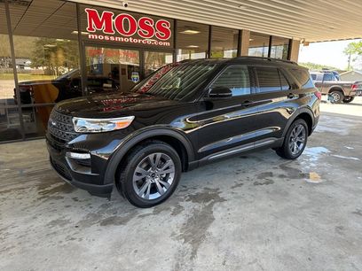 Certified 2023 Ford Explorer XLT w/ Equipment Group 202A