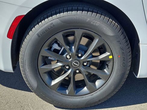 New 2026 Chrysler Pacifica Select image 7