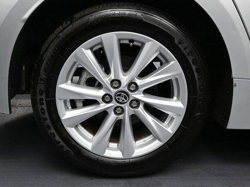 Used 2024 Toyota Corolla LE w/ LE Convenience Package image 13