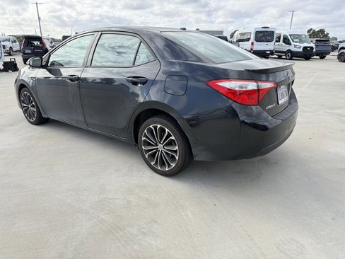 Used 2014 Toyota Corolla S w/ Driver Convenience Package image 2