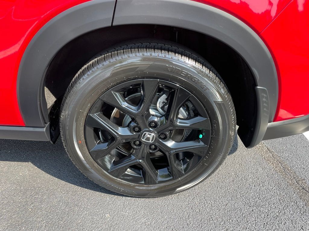 Certified 2025 Honda HR-V Sport image 44