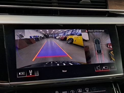 Used 2021 Audi A8 L 4.0T w/ Executive Plus Package image 32