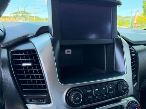 Used 2019 Chevrolet Tahoe LT AWD/4WD image 13