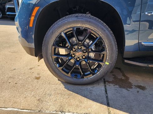 New 2026 GMC Yukon Elevation image 59