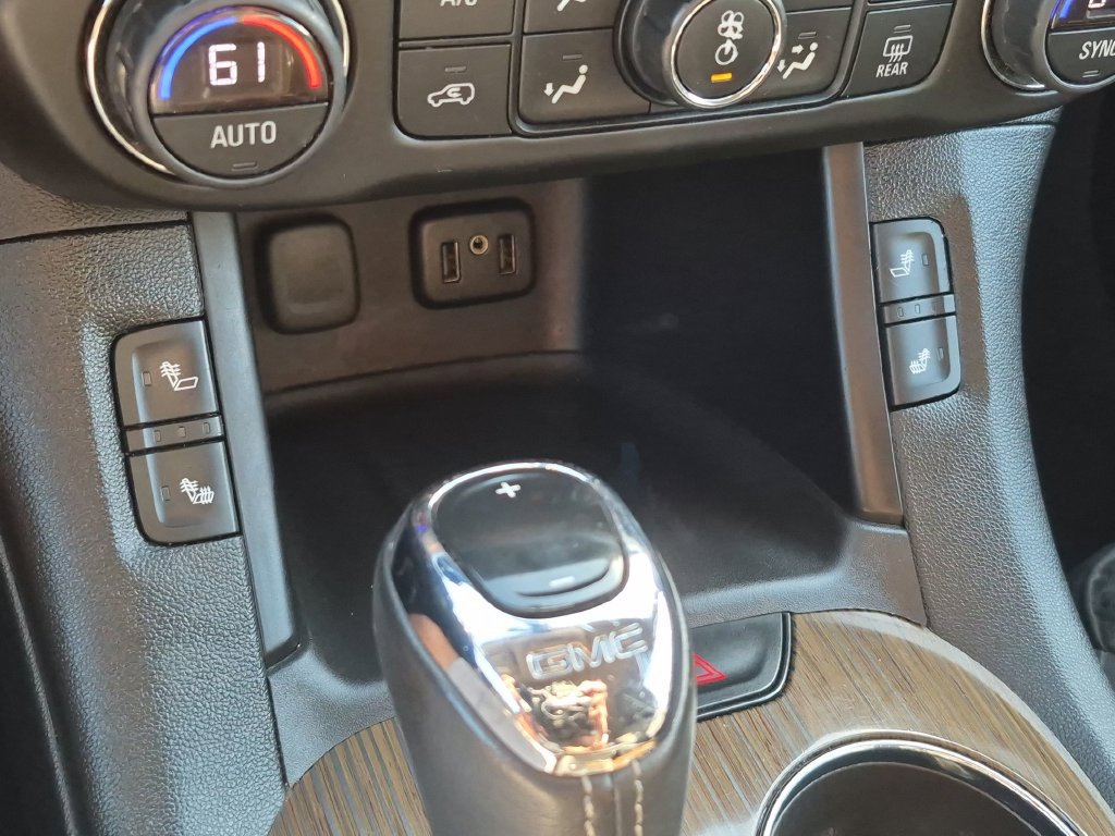 Certified 2017 GMC Acadia SLE AWD/4WD image 31