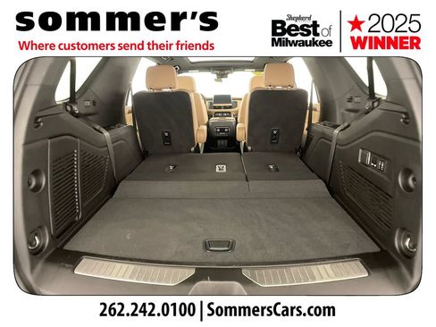 Used 2024 Chevrolet Tahoe Premier w/ Premium Package AWD/4WD image 29