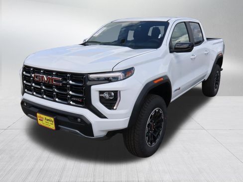New 2026 GMC Canyon AT4 AWD/4WD image 3