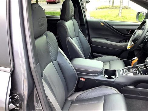Certified 2025 Subaru Outback Wilderness AWD/4WD image 8