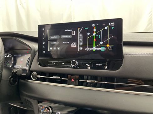 Used 2025 Mitsubishi Outlander SE image 17