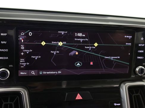 Used 2023 Kia Sorento S w/ Panoramic Sunroof Package AWD/4WD image 50