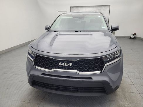 Used 2022 Kia Sorento LX FWD image 15