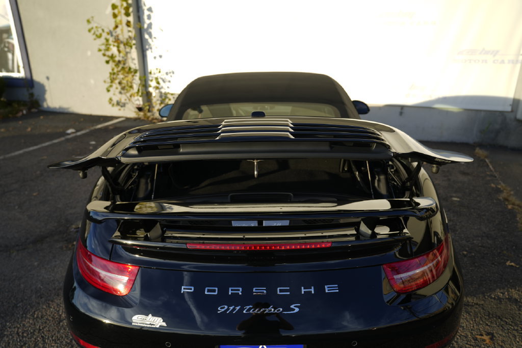 Used 2014 Porsche 911 Turbo S AWD/4WD image 20