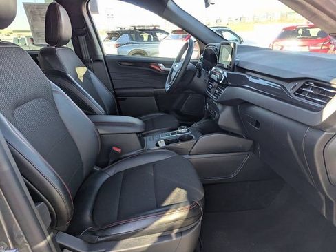 Used 2025 Ford Escape ST-Line image 33