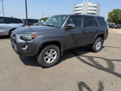 Used 2018 Toyota 4Runner SR5 Premium AWD/4WD image 6
