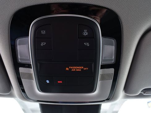 Used 2022 Hyundai Santa Fe SEL image 32