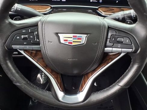 Used 2023 Cadillac Escalade Sport Platinum AWD/4WD image 16