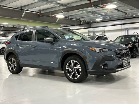 Used 2025 Subaru Crosstrek 2.0i Premium AWD/4WD image 1