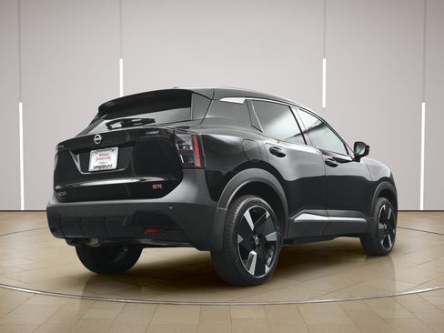 Certified 2026 Nissan Kicks SR w/ SR Premium Package FWD image 24