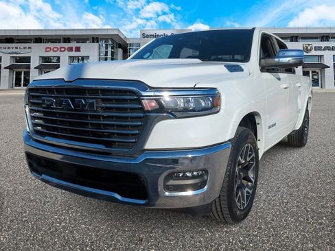 Used 2025 RAM 1500 Laramie image 4