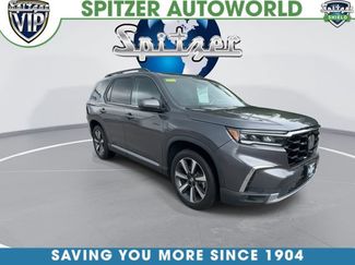 Used 2023 Honda Pilot Touring video 2