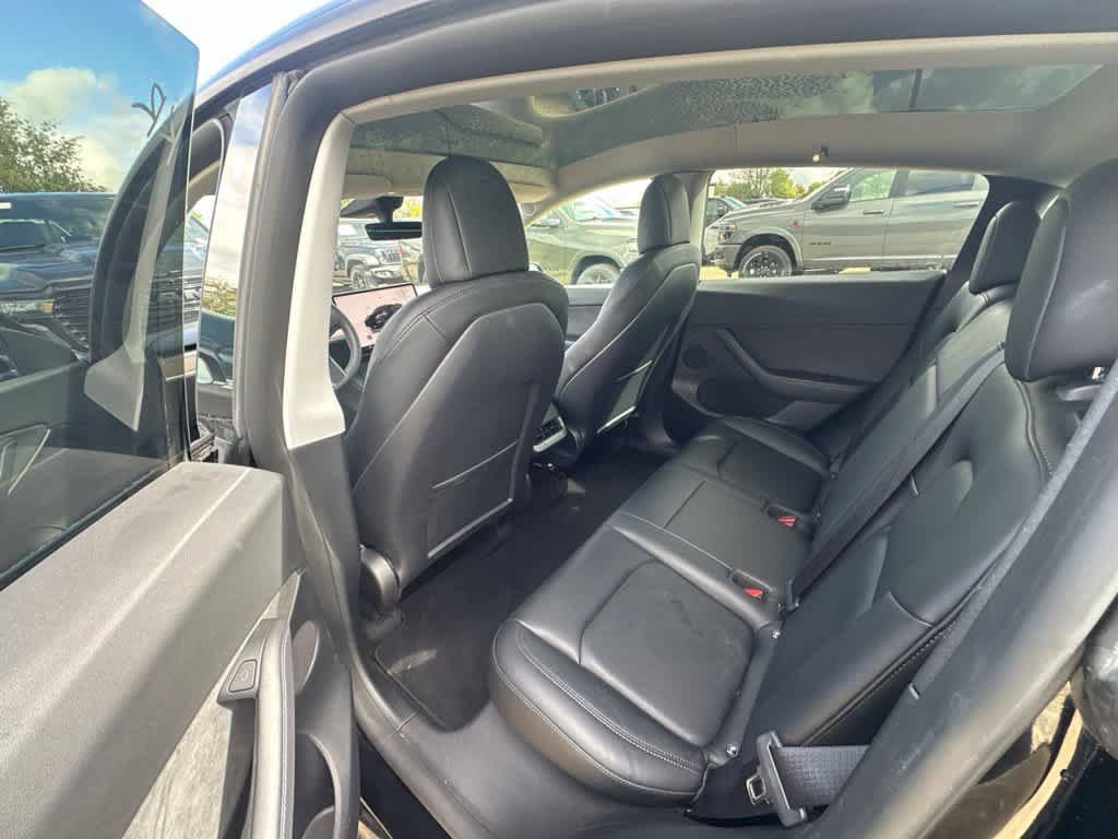 Used 2022 Tesla Model Y Performance AWD/4WD image 8
