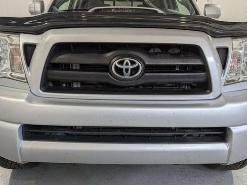 Used 2005 Toyota Tacoma PreRunner image 48