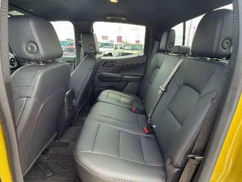 Used 2024 Chevrolet Colorado Trail Boss w/ Advanced Trailering Package AWD/4WD image 26