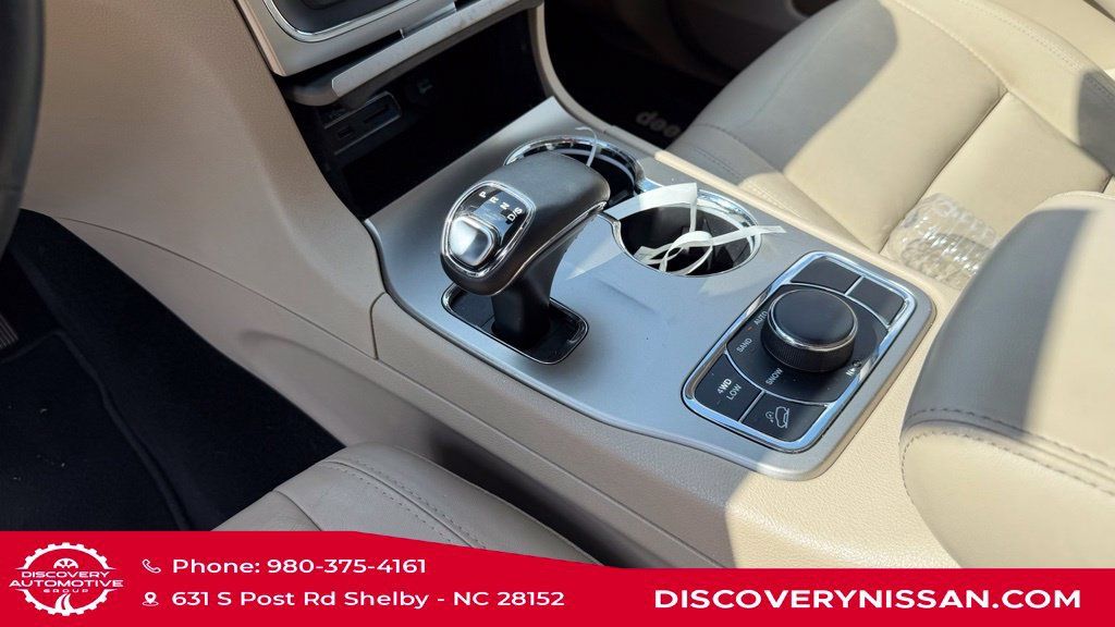 Used 2014 Jeep Grand Cherokee Limited AWD/4WD image 15