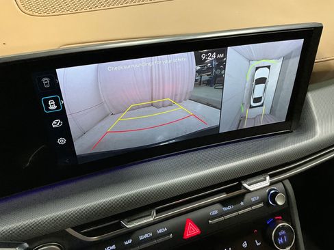 Used 2024 Hyundai Sonata Limited FWD image 19