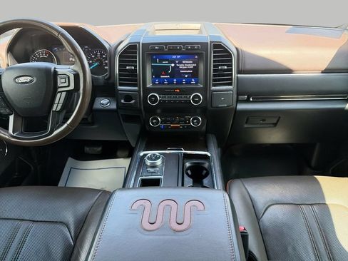 Used 2020 Chevrolet Equinox LT FWD image 10
